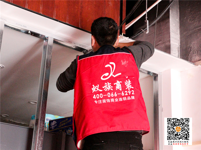 蟻?zhàn)迳萄b現(xiàn)場(chǎng)裝修施工圖