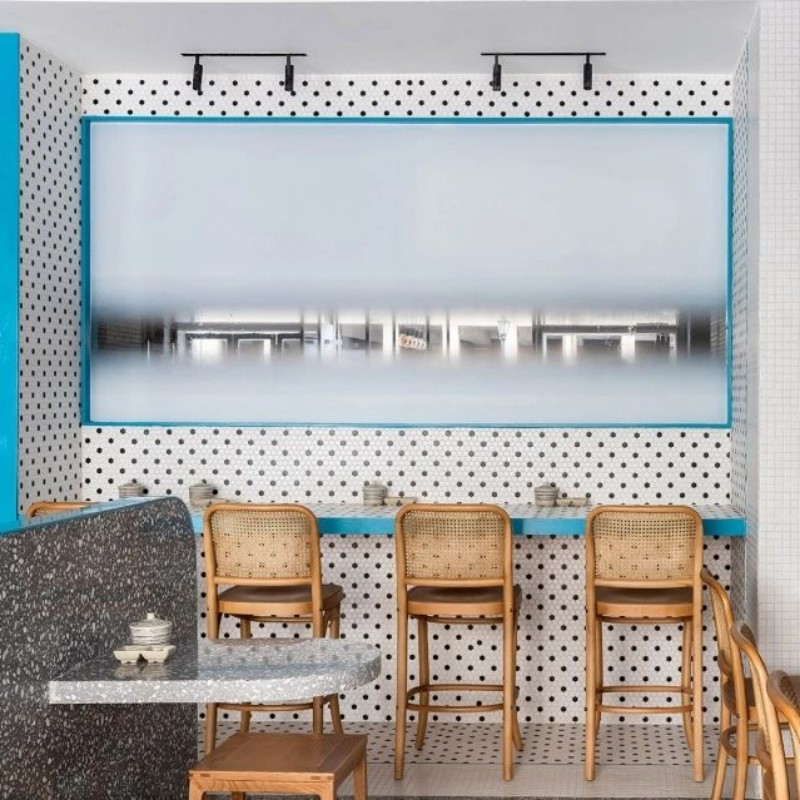 開一家米粉店應(yīng)該裝修成哪種風(fēng)格？